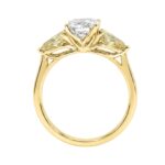 14K YELLOW GOLD 2 5/8CT CUSHION/YELLOW PEAR DIAMOND LADIES RING (CENTER STONE CUSHION DIAMOND 1 1/2CT) - Image 2