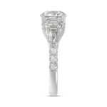LADIES RING 3 3/4CT ROUND/TRAPEZOID/BAGUETTE DIAMOND 14K WHITE GOLD (CENTER STONE ROUND DIAMOND 2CT ) - Image 4