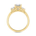 LADIES RING 2 3/4CT ROUND/TRAPEZOID/EMERALD DIAMOND 14K YELLOW GOLD - Image 2