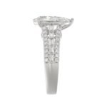 21K PLATINUM LADIES RING 2 3/4CT ROUND/PEAR/BAGUETTE DIAMOND (CENTER STONE PEAR DIAMOND 2CT) - Image 4