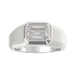 MEN'S RING 2CT EMERALD DIAMOND 14K WHITE GOLD (CENTER STONE EMERALD DIAMOND 2CT )