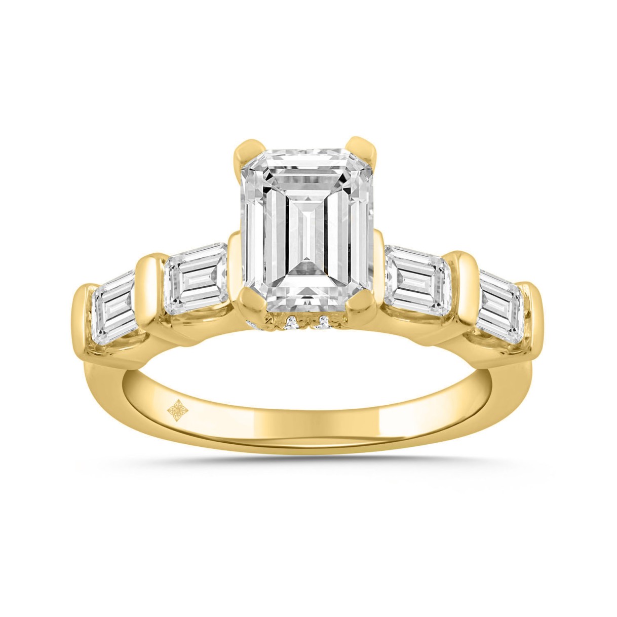 LADIES RING 3 1/4CT ROUND/EMERALD DIAMOND 14K YELLOW GOLD (CENTER STONE EMERALD DIAMOND 2.00CT) 1 LADIES RING 3 1/4CT ROUND/EMERALD DIAMOND 14K YELLOW GOLD (CENTER STONE EMERALD DIAMOND 2.00CT) - Image 1