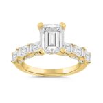LADIES RING 4 1/2CT ROUND/EMERALD DIAMOND 14K YELLOW GOLD (CENTER STONE EMERALD DIAMOND 3.00CT)