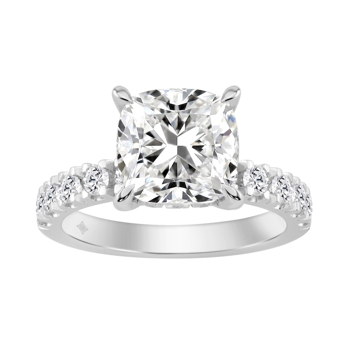 14K WHITE GOLD 4 3/4CT ROUND/CUSHION DIAMOND LADIES RING (CENTER STONE CUSHION DIAMOND 4CT) 1 14K WHITE GOLD 4 3/4CT ROUND/CUSHION DIAMOND LADIES RING (CENTER STONE CUSHION DIAMOND 4CT) - Image 1
