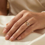 LADIES RING 0.10CT ROUND DIAMOND 10K YELLOW GOLD - Image 6