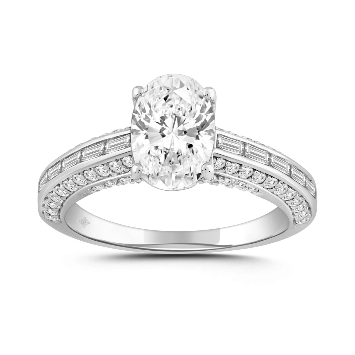 LADIES RING 2 1/2CT ROUND/BAGUETTE/OVAL DIAMOND 14K WHITE GOLD (CENTER STONE OVAL DIAMOND 2.00CT) 1 LADIES RING 2 1/2CT ROUND/BAGUETTE/OVAL DIAMOND 14K WHITE GOLD (CENTER STONE OVAL DIAMOND 2.00CT) - Image 1