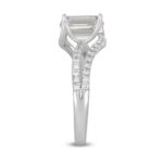 LADIES RING 2CT ROUND/EMERALD DIAMOND 14K WHITE GOLD (CENTER STONE EMERALD DIAMOND 1 1/2CT ) - Image 3