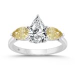 14K WHITE GOLD 2 1/4CT YELLOW PEAR DIAMOND LADIES RING (CENTER STONE PEAR DIAMOND 1 1/5CT)