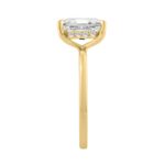 14K YELLOW GOLD 2.00CT ROUND/RADIANT DIAMOND LADIES RING (CENTER STONE RADIANT DIAMOND 2CT) - Image 3