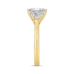 LADIES RING 2 3/4CT ROUND/TRAPEZOID/EMERALD DIAMOND 14K YELLOW GOLD - Image 3