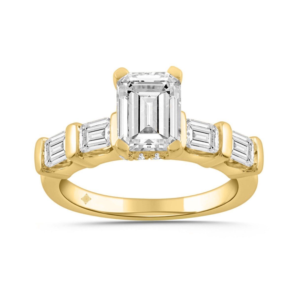 LADIES RING 3 1/4CT ROUND/EMERALD DIAMOND 14K YELLOW GOLD (CENTER STONE EMERALD DIAMOND 2.00CT) 1 LADIES RING 3 1/4CT ROUND/EMERALD DIAMOND 14K YELLOW GOLD (CENTER STONE EMERALD DIAMOND 2.00CT) - Image 1