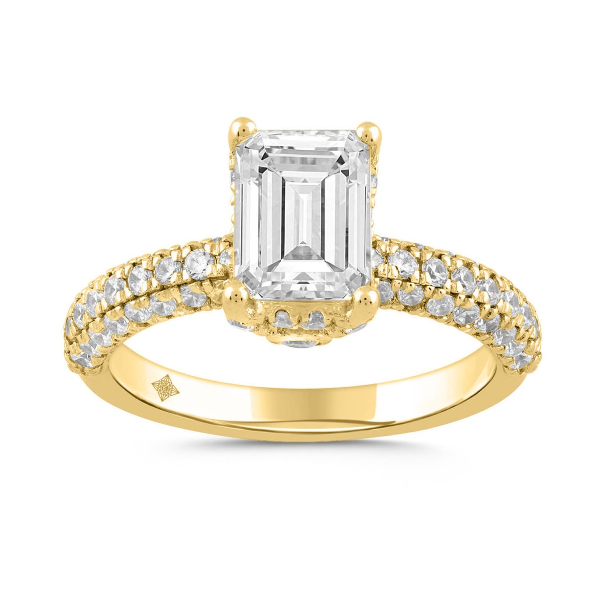 LADIES RING 2 3/4CT ROUND/EMERALD DIAMOND 14K YELLOW GOLD (CENTER STONE EMERALD DIAMOND 2CT ) 1 LADIES RING 2 3/4CT ROUND/EMERALD DIAMOND 14K YELLOW GOLD (CENTER STONE EMERALD DIAMOND 2CT ) - Image 1