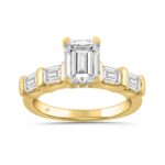 LADIES RING 3 1/4CT ROUND/EMERALD DIAMOND 14K YELLOW GOLD (CENTER STONE EMERALD DIAMOND 2.00CT)