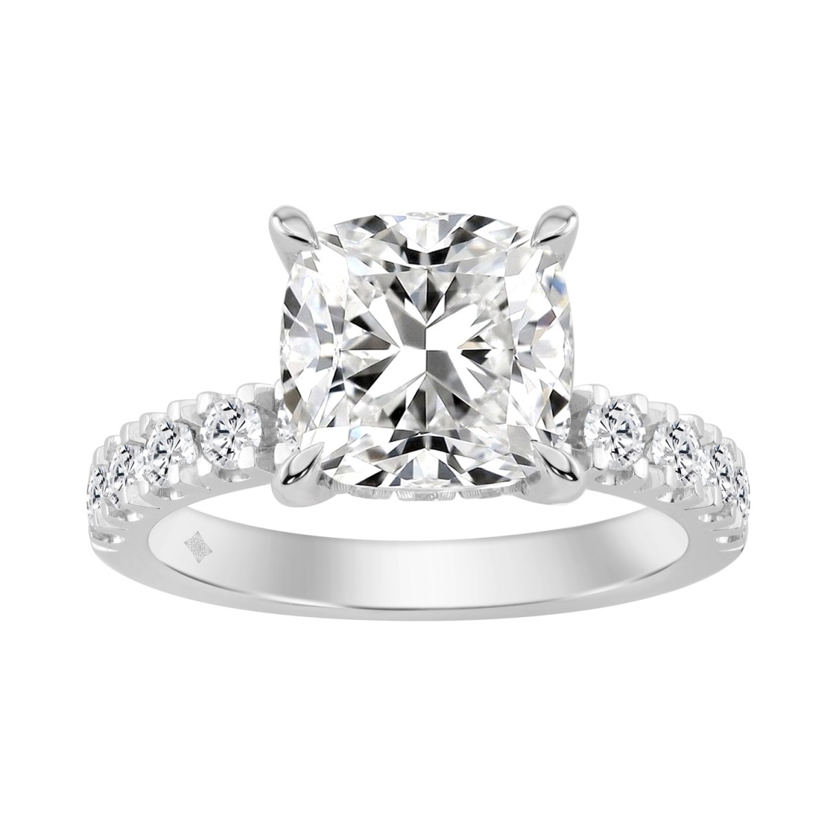 14K WHITE GOLD 4 3/4CT ROUND/CUSHION DIAMOND LADIES RING (CENTER STONE CUSHION DIAMOND 4CT) 1 14K WHITE GOLD 4 3/4CT ROUND/CUSHION DIAMOND LADIES RING (CENTER STONE CUSHION DIAMOND 4CT) - Image 1