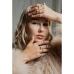 14K ROSE GOLD 1.00CT ROUND/OVAL/HALF MOON DIAMOND LADIES RING (CENTER STONE OVAL DIAMOND 2CT) - Image 5