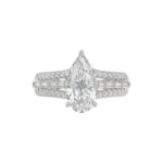 21K PLATINUM LADIES RING 2 3/4CT ROUND/PEAR/BAGUETTE DIAMOND (CENTER STONE PEAR DIAMOND 2CT) - Image 5