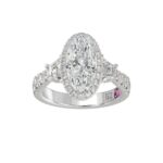 21K PLATINUM LADIES RING 3 1/4CT ROUND/OVAL/TRAPEZOID/BAGUETTE DIAMOND (CENTER STONE OVAL DIAMOND 2CT)